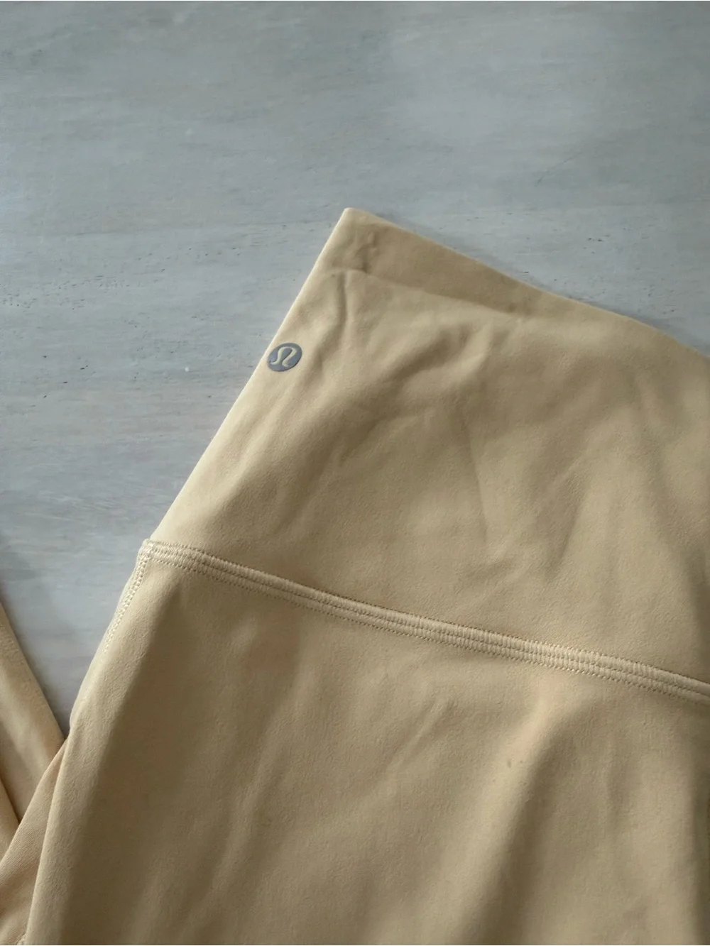 LULULEMON • Align High-Rise Pant 25